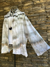 Load image into Gallery viewer, Women’s Large Open Front Kimono Jacket with Drop Pockets in ‘Obsidian Fog’
