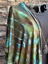 Load image into Gallery viewer, Women’s Small Geode Kimono in ‘Moss Agate’
