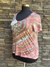 Load image into Gallery viewer, Women’s XXL U-Neck T-Shirt in ‘Brushed Steel’ Twist

