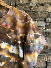 Load image into Gallery viewer, Men’s XL Geode T-Shirt in ‘Walls of the Cave’
