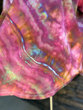 Load image into Gallery viewer, Women’s 4X Geode T-Shirt in ‘Warrior Princess’
