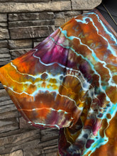 Load image into Gallery viewer, Women’s XXL Geode Kimono in ‘Koroit Boulder Opal’
