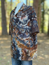 Load image into Gallery viewer, Men’s 2XL 100% Rayon Geode Button Up Short Sleeved Shirt in ‘Turkey Tail Mushroom’

