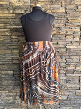 Load image into Gallery viewer, Women’s 3XL Geode Knee Length Skirt with Ruched Waistband &amp; Pockets in ‘Turkey Tail Mushroom’
