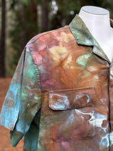 Load image into Gallery viewer, Men’s XL Short Sleeve Button Up Shirt in ‘Woodland Camo’
