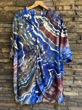 Load image into Gallery viewer, Men’s XL Geode 100% Rayon Button Up Short Sleeved Shirt in ‘Midnight Canyon’
