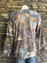 Load image into Gallery viewer, Men’s Large Geode Long Sleeved Henley in ‘Turkey Tail Mushroom’
