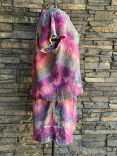 Load image into Gallery viewer, Women’s Medium Geode Cotton Gauze Top &amp; Short Outfit Set in ‘Cosmic Storm’
