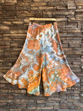 Load image into Gallery viewer, Women’s Medium (fit more like a large) 100% Rayon Geode Flounce Pull-on Pants in ‘Sunset Canyon’
