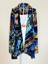 Load image into Gallery viewer, Women’s Small/Medium Geode Open Front Cardigan with Pockets in ‘Azurite’
