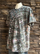 Load image into Gallery viewer, Men’s XL Side Spiral T-Shirt in ‘Storm Cloud’
