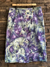 Load image into Gallery viewer, Women’s Size 14 Cotton Midi Wrap Skirt with Pockets in ‘Avalon’
