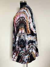 Load image into Gallery viewer, Women&#39;s 2X Geode Bell Sleeve Kimono with Pockets in &#39;Pinot Sage&#39;
