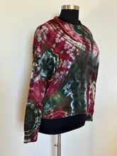 Load image into Gallery viewer, Women’s XXL Geode Pullover with Thumbholes and Pockets in ‘Season’s Greetings’
