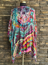 Load image into Gallery viewer, Women’s Medium-3X Geode Asymmetrical Rayon Kimono with Lace Back &amp; Tassel Hem in ‘Cosmic Eyes’

