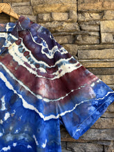 Load image into Gallery viewer, Men’s XL Geode 100% Rayon Button Up Short Sleeved Shirt in ‘Midnight Canyon’
