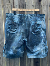 Load image into Gallery viewer, Men’s Size 38 Ice Dyed Cargo Shorts in ‘Raven’
