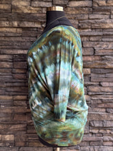 Load image into Gallery viewer, Women’s 2X Off Shoulder 3/4 Sleeve Dolman Top in ‘Moss Agate’ Twist
