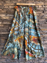 Load image into Gallery viewer, Women’s XL Geode Linen Blend Wide-Leg Split-Hem Flowy Pants with Pockets in ‘Labradorite’

