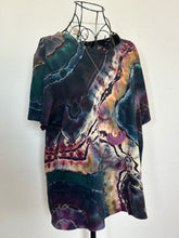 Load image into Gallery viewer, Women’s Petite Large Reverse Geode T-Shirt in ‘Pinot Sage &amp; Teal’
