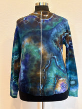 Load image into Gallery viewer, Women’s XL Geode Pullover with Thumbholes and Pockets in ‘Azurite and Malachite Mix’
