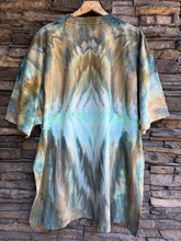 Load image into Gallery viewer, Men’s 3XL (Runs big!) T-Shirt in ‘Bronzed Jade’ Cosmic Roll
