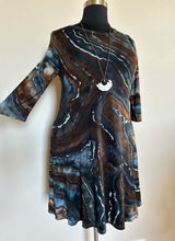 Load image into Gallery viewer, Custom 3/4 Sleeve Geode Dress in ‘Desert Night’ for Susan
