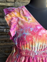 Load image into Gallery viewer, Women’s Large Geode Flutter Sleeve Dress with Pockets in ‘Bird Song’
