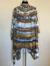 Load image into Gallery viewer, Women’s L-3X Handsewn Rayon Challis Kimono Duster in ‘Pewter Twist’
