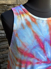 Load image into Gallery viewer, Women’s XL Luxe Spiral Tank Top in ‘Bird Song’
