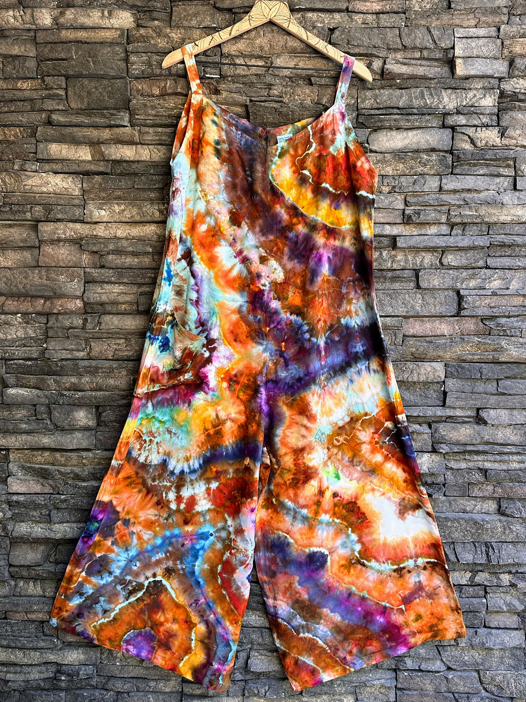 Women’s Medium 100% Rayon ‘Lazy Day’ Geode Jumpsuit in ‘Koroit Boulder Opal’