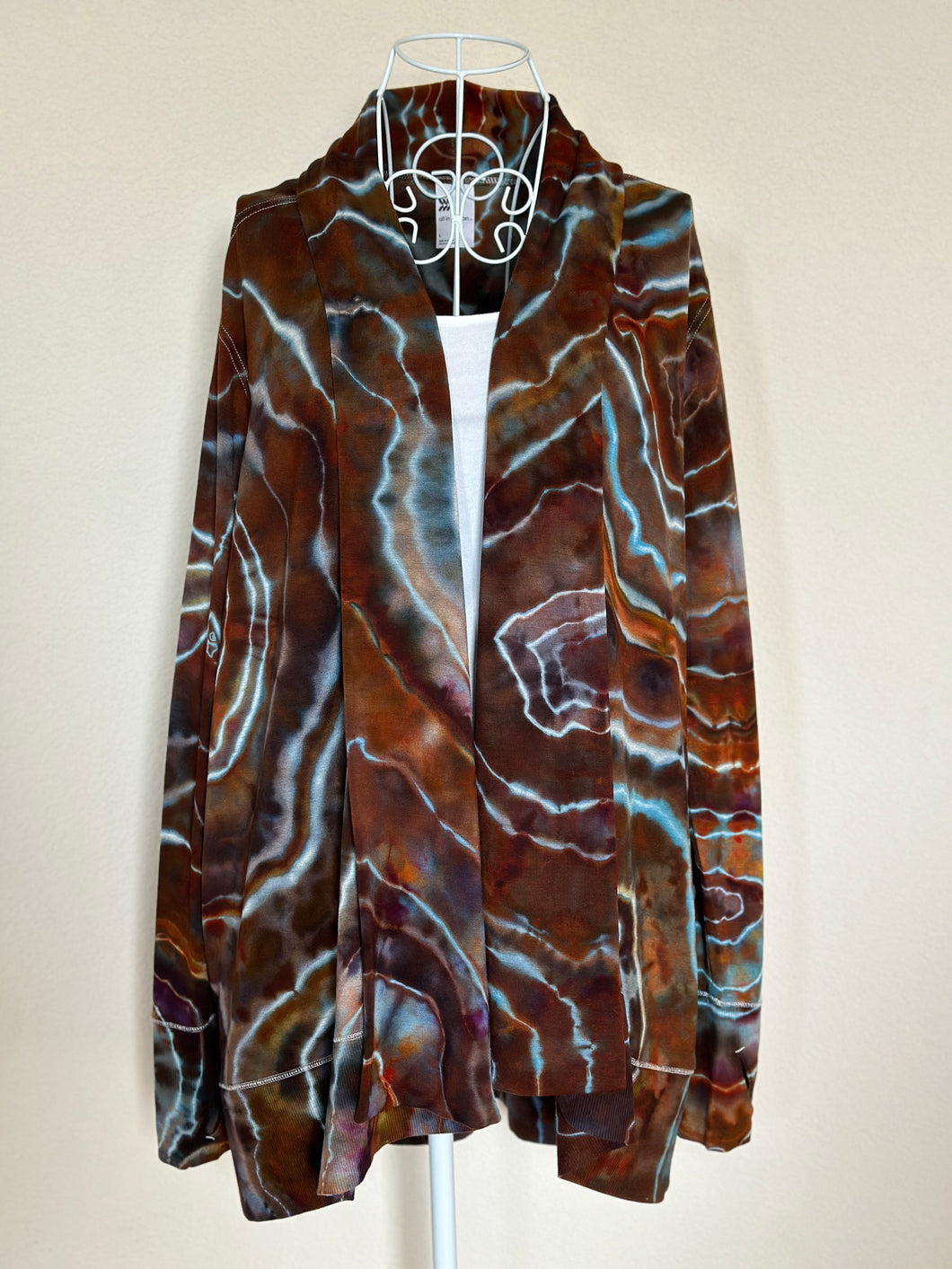 Women’s Large (Can fit XL too) Geode Cardigan with Thumbholes and Pockets in ‘Petrified Wood’