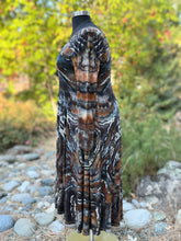 Load image into Gallery viewer, Women’s 1X Long-Sleeved U-Neck &amp; Back Geode Dress with Pockets in ‘Turkey Tail Mushroom’
