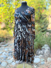 Load image into Gallery viewer, Women’s 1X Long-Sleeved U-Neck &amp; Back Geode Dress with Pockets in ‘Turkey Tail Mushroom’
