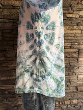 Load image into Gallery viewer, Men’s Large Long-Sleeved Henley in ‘Undertow’
