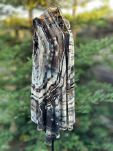 Load image into Gallery viewer, Custom Geode Sleeveless Cardigan in ‘Black and Tan’ for Susan
