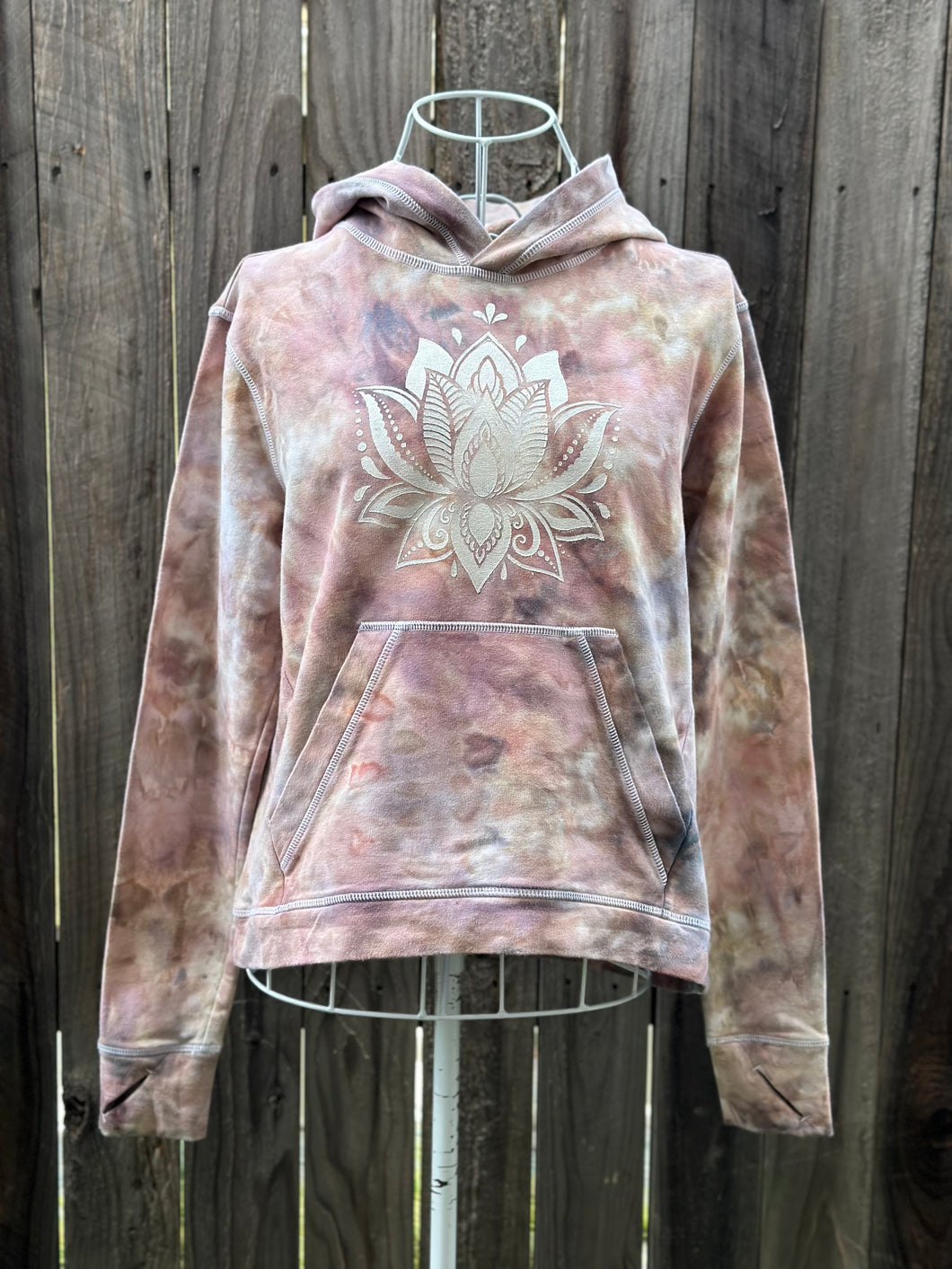 Women’s Small Thumbhole Painted ‘Lotus’ Hoodie