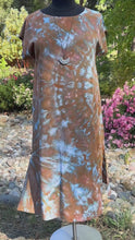 Load and play video in Gallery viewer, Women’s Large 100% Rayon Easy Breezy Dress in ‘Wild Thing’
