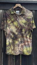 Load and play video in Gallery viewer, Men’s Large Geode Polo Shirt in ‘Fatigue Green’
