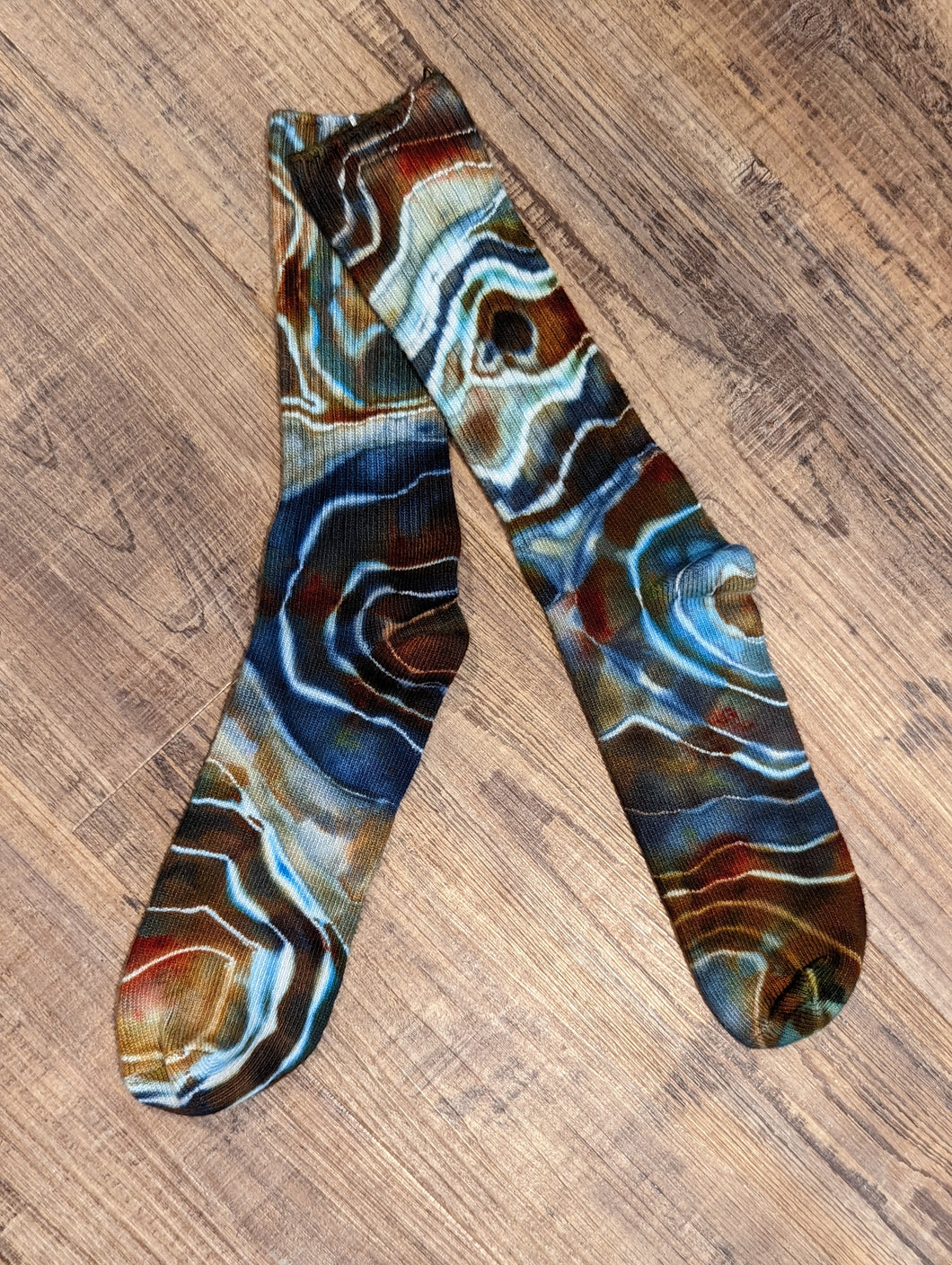 Adult Bamboo Geode Tube Socks