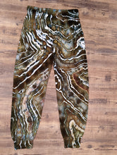 Load image into Gallery viewer, Women&#39;s Large Geode Harem Pants in &#39;Olive Branch&#39;
