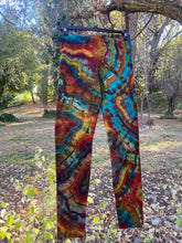 Load image into Gallery viewer, Women’s Large Reverse Geode Leggings in ‘Desert Springs’
