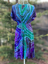 Load image into Gallery viewer, Women’s XS Geode Surplice Midi Dress
