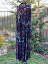 Load image into Gallery viewer, Custom Reverse Geode Bamboo Robe for Bob
