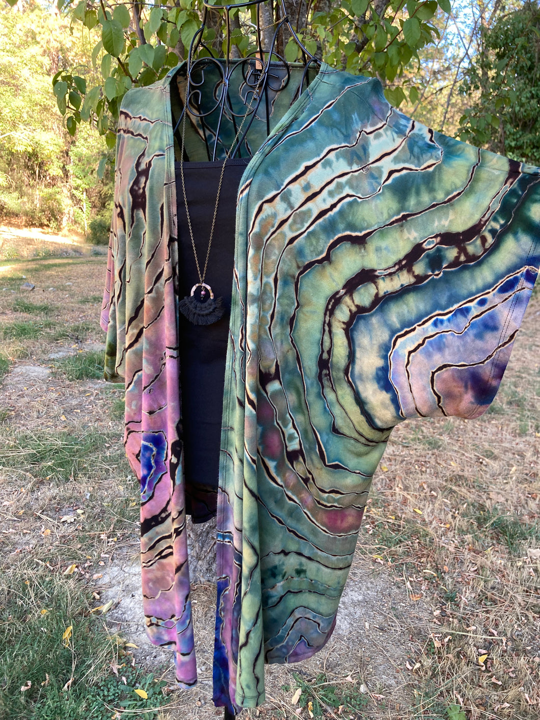 Custom Reverse Geode Kimono in ‘Abalone’ for Denni