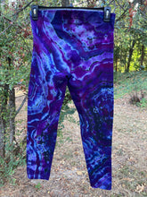 Load image into Gallery viewer, Custom Reverse Geode Leggings for Lisa
