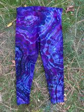 Load image into Gallery viewer, Custom Reverse Geode Leggings for Lisa
