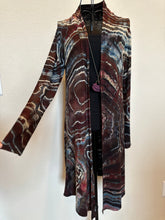 Load image into Gallery viewer, Women’s Medium Reverse Geode Duster Cardigan
